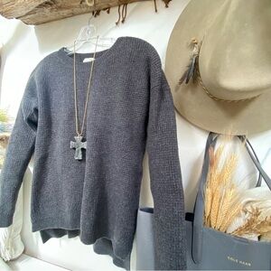 Aritzia Wilfred FREE wool ITALIAN yarn granny style sweater w cottage core vibe